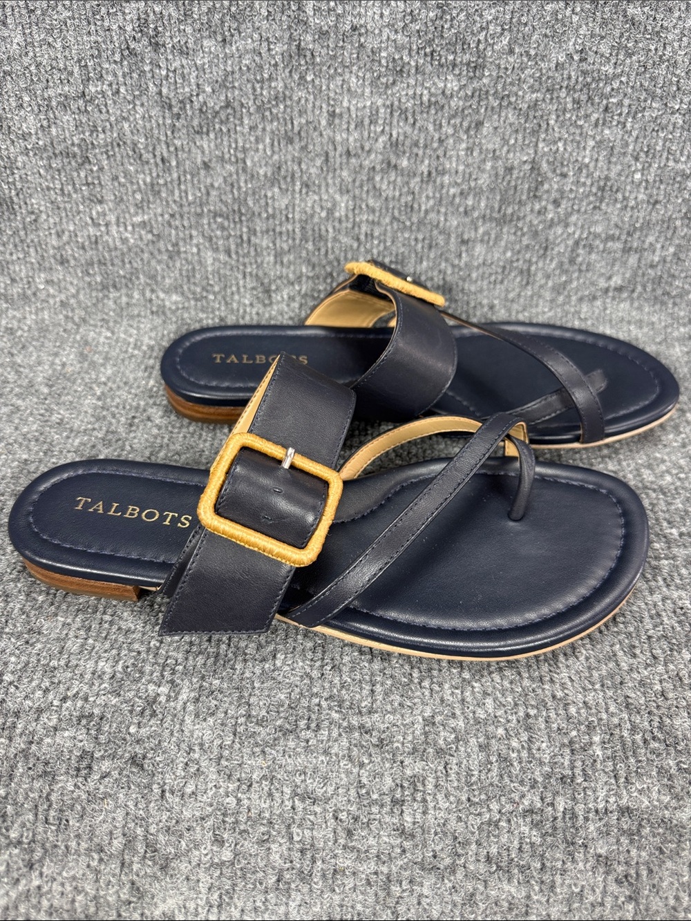 Talbots Navy Leather Toe-Loop Sandals with  Buckle 7M New!